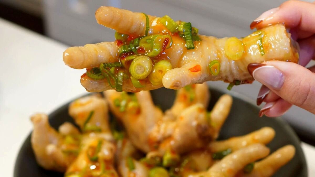 تاثیر باورنکردنی پای مرغ در از بین بردن چروک صورت