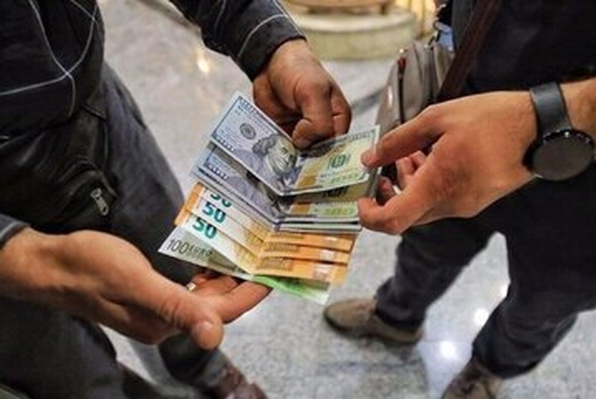 پیش‌بینی یک کارشناس از قیمت دلار تا پایان تیر ۱۴۰۴/ نرخ واقعی دلار را چگونهمحاسبه کنیم؟