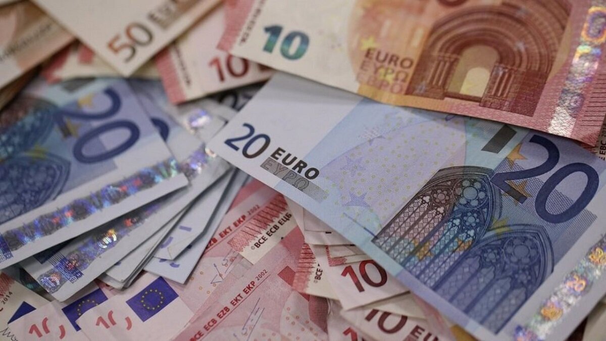 قیمت دلار بازار آزاد امروز ۲۰ اردیبهشت در آستانه دور چهارم مذاکرات ایران وآمریکا