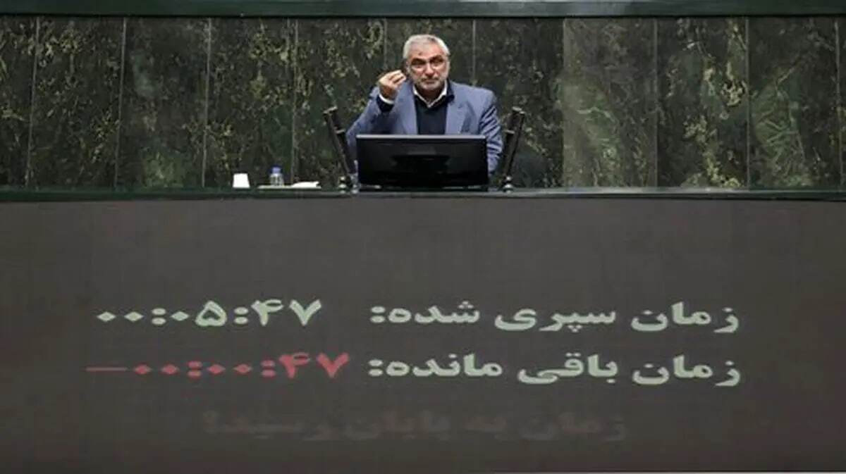 نماینده مجلس: آقای رئیس جمهور لطفا وزیر نیرو را برکنار کنید تا استیضاح وی راامضا نکنیم