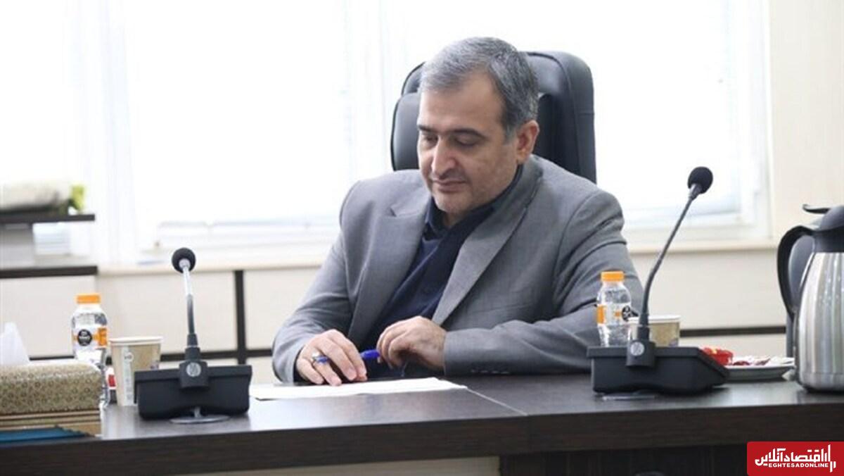 برخی دستگاه‌ها با مقررات خلق الساعه، فضای اقتصادی را بی ثبات می‌کنند