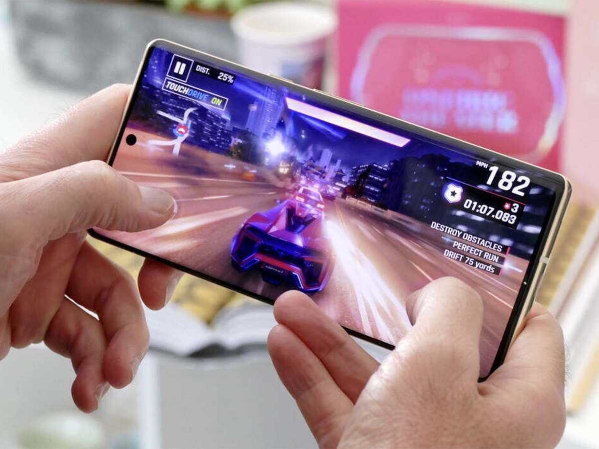 گوشی گیمینگ ریلمی GT 7T باردیگر رخ‌نمایی کرد؛ نمایش تمامی رنگ‌ها
