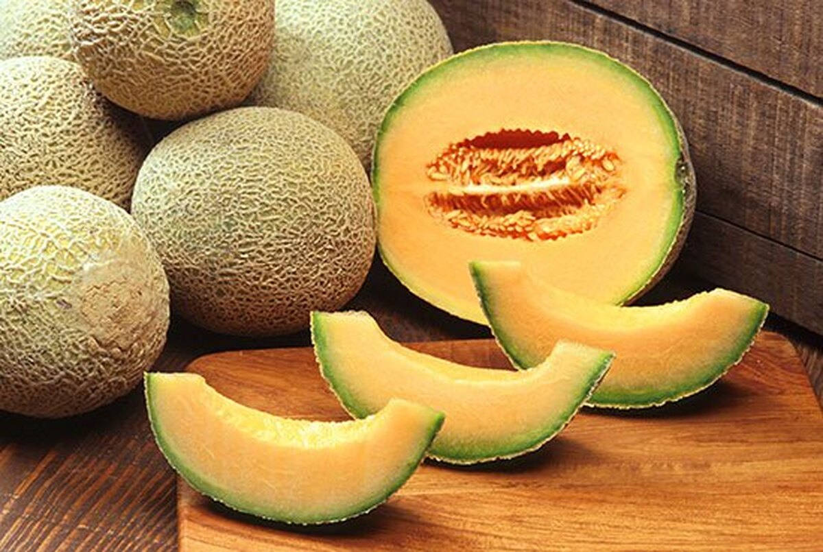 بررسی خواص و فواید ملون برای درمان و زیبایی