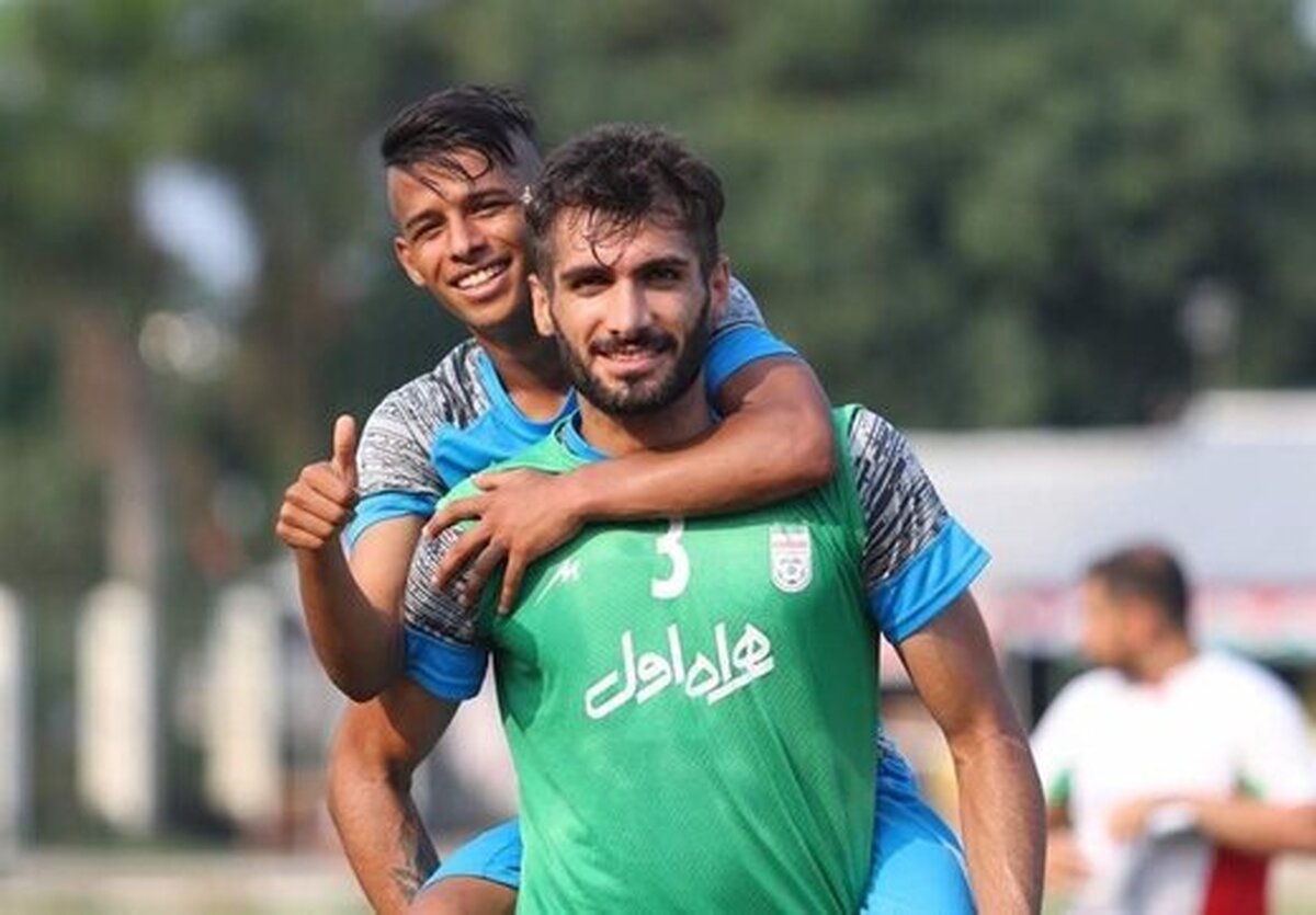 آغاسی در ۳ راهی پرسپولیس، استقلال و تراکتور