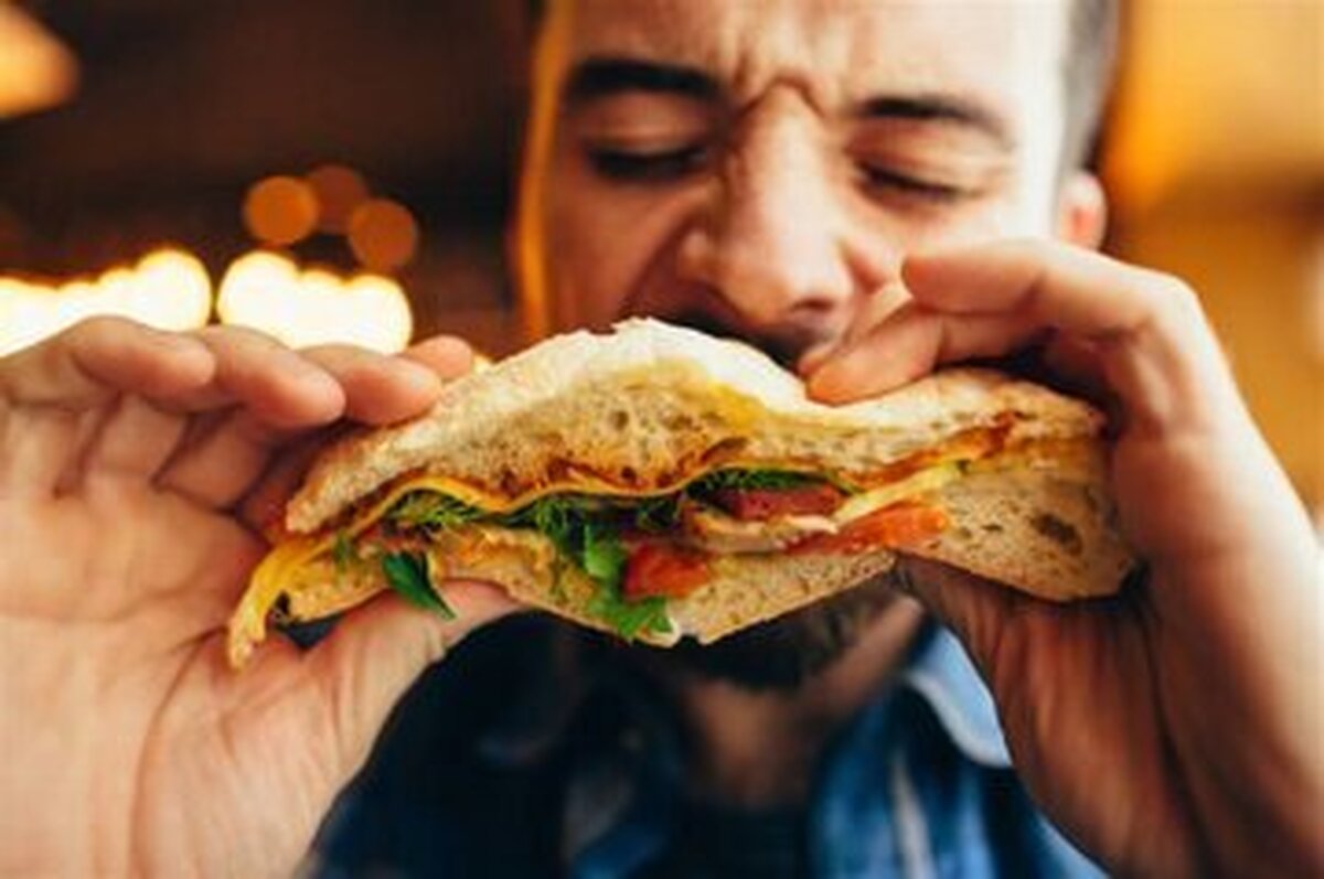 بدن به این غذا‌ها به عنوان یک بیگانه و دشمن نگاه می‌کند