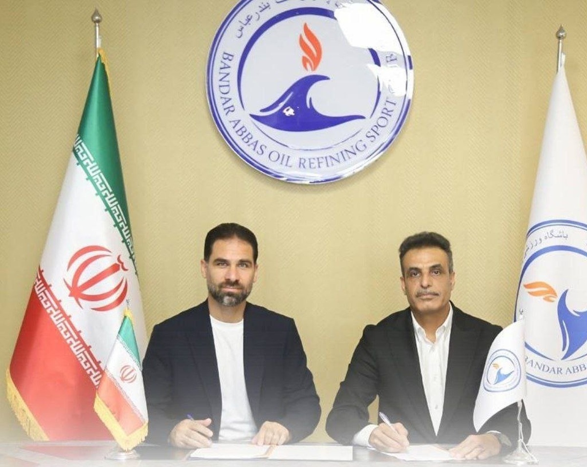 صادقی سرمربی نفت بندرعباس شد