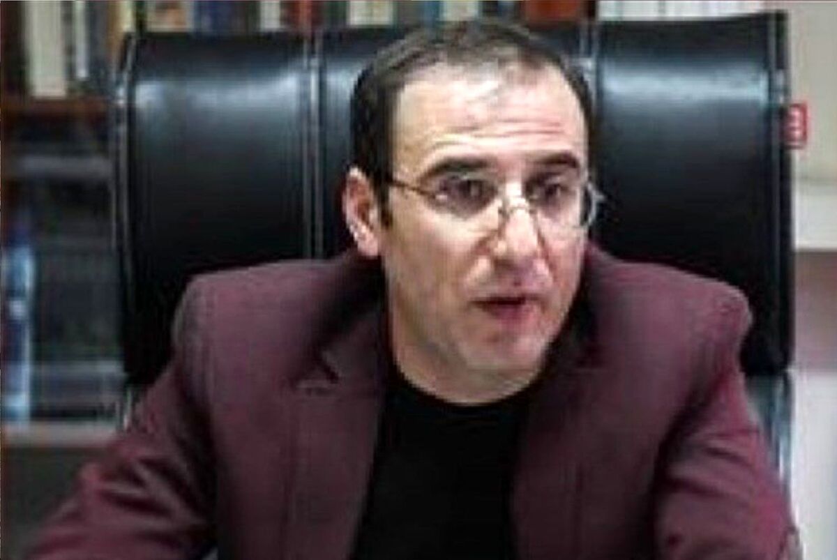 جنجال تازه بابک نهرین در زنجان/ این بنر تُرک‌ها را عصبانی کرد
