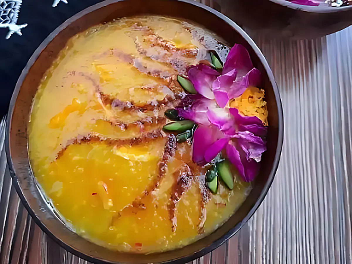 طرز تهیه شله زرد خوشمزه و مجلسی به روش نذری + نکات طلایی