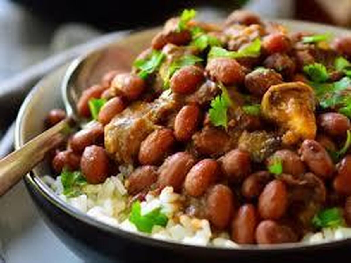 طرز تهیه پلو با لوبیا قرمز فوق العاده خوشمزه و ساده به سبک سنتی